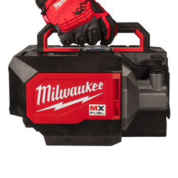 Vibrator de beton MX FUEL™ cu servieta, MXF CVBC-602